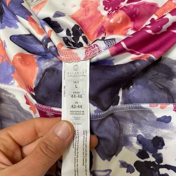 Balance collection floral High Waist Capri‎ - Picture 5 of 8